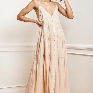 Lulus. Thin Strap Long Bohemian Tan Dress with Buttons. Size Extra Large. Worn.